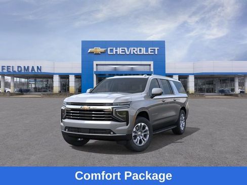 New 2026 Chevrolet Suburban LT w/ Comfort Package AWD/4WD image 9