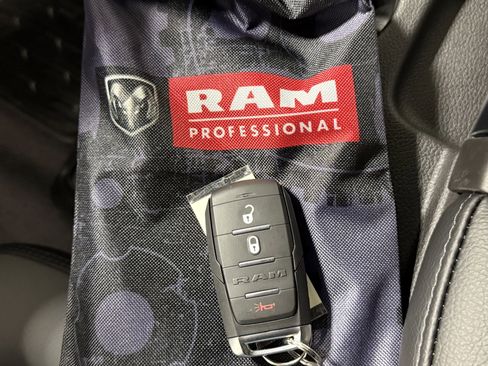 New 2026 RAM 5500 Tradesman AWD/4WD image 18
