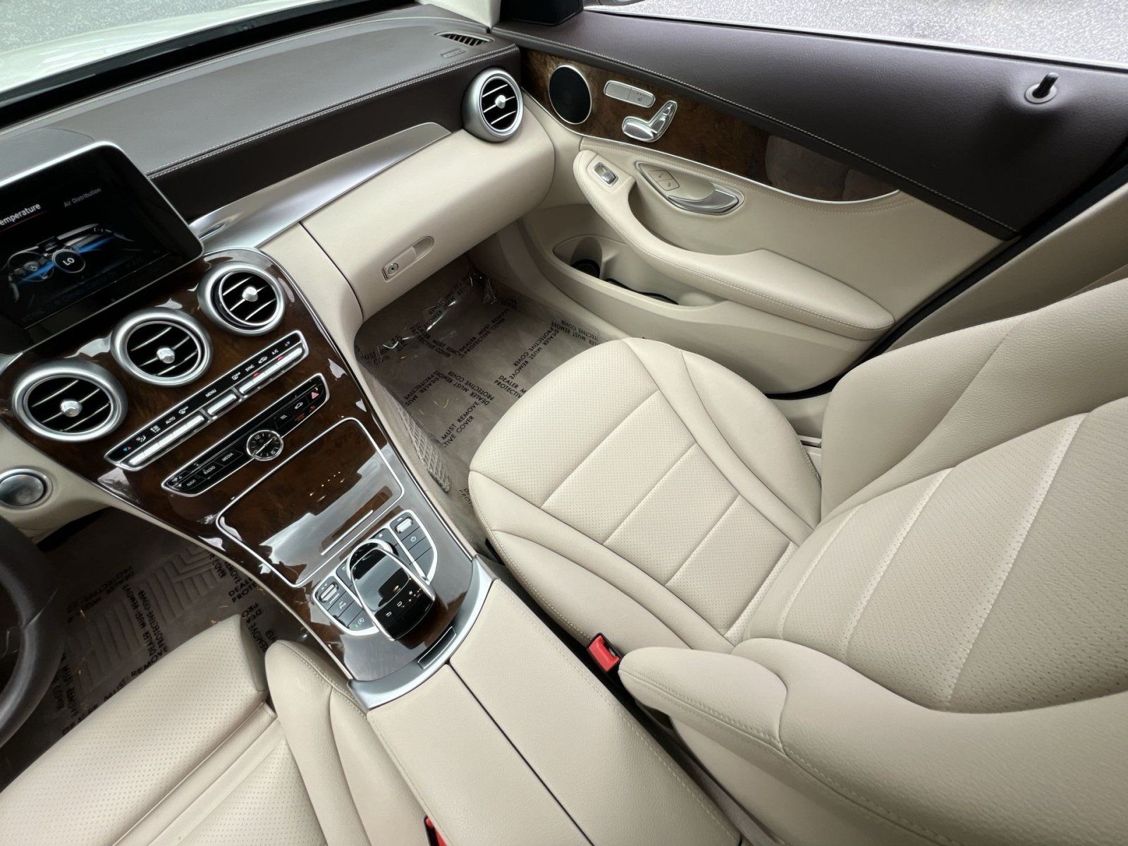 Used 2016 Mercedes-Benz C 300 4MATIC Sedan image 14