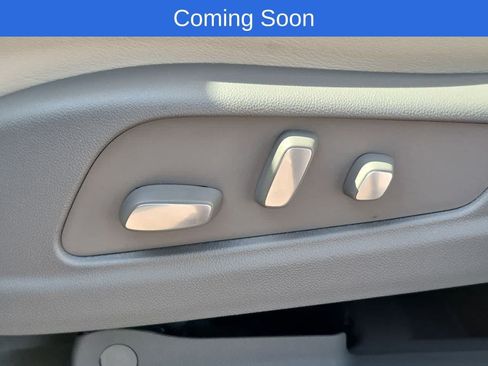 Used 2024 Cadillac XT6 Premium Luxury AWD/4WD image 10