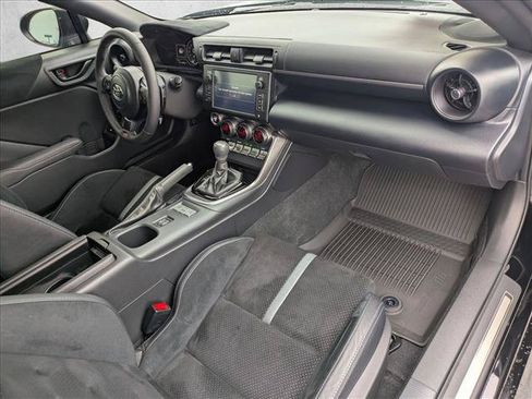 Used 2024 Toyota GR86 Premium RWD image 20