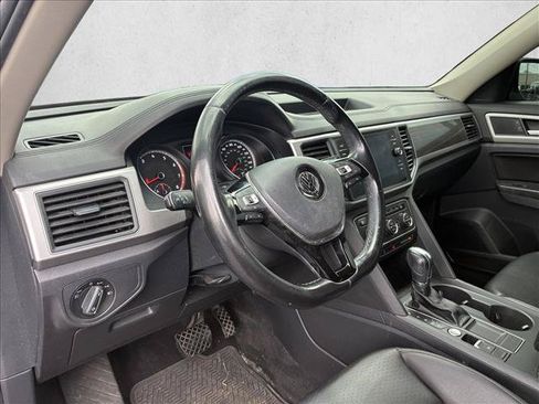 Used 2018 Volkswagen Atlas SE FWD image 10