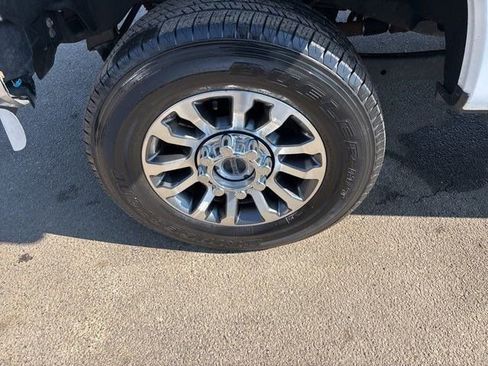 Used 2021 Ford F250 Lariat w/ Lariat Value Package image 48