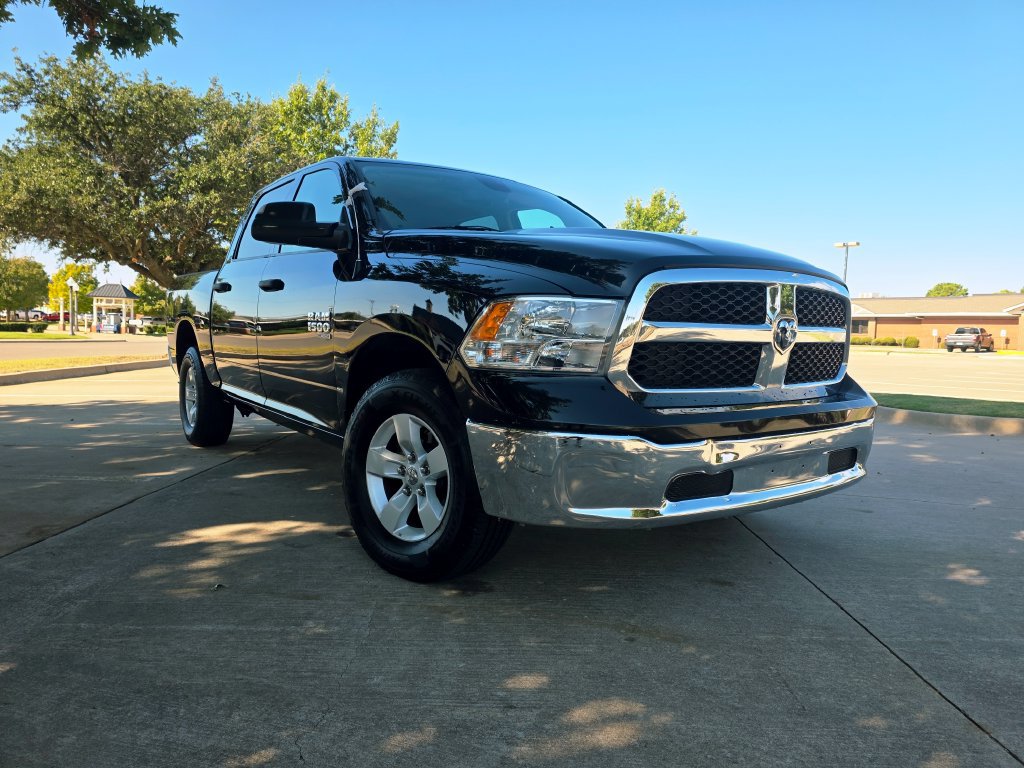Used 2023 RAM 1500 Classic SLT w/ Trailer & Traction Group AWD/4WD image 6