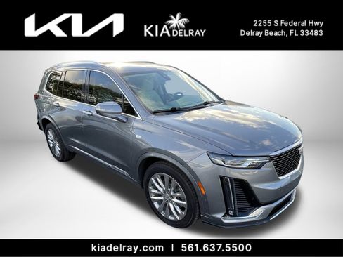 Used 2021 Cadillac XT6 Premium Luxury image 6