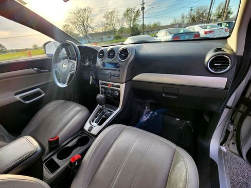 Used 2012 Chevrolet Captiva Sport LT w/ Convenience Package image 16