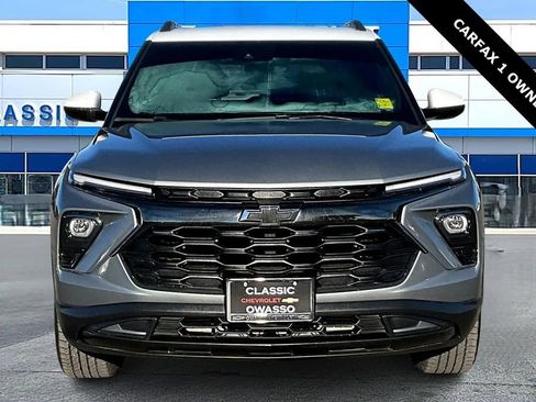 Used 2024 Chevrolet TrailBlazer ACTIV w/ Driver Confidence Package image 2