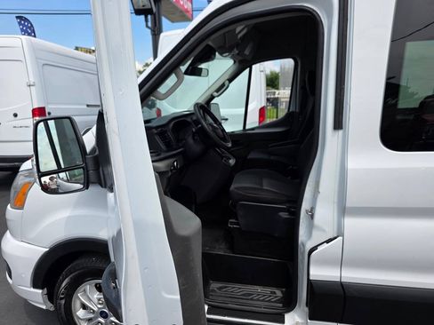 Used 2021 Ford Transit 350 XLT RWD image 17
