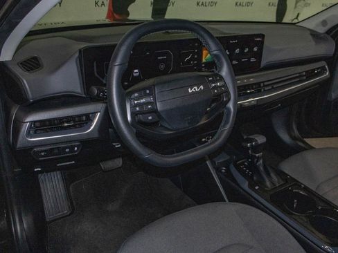 Used 2025 Kia K4 EX FWD image 5