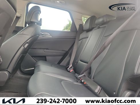 Certified 2025 Kia Sportage EX w/ Premium Package FWD image 15
