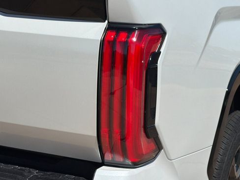 New 2026 Toyota Tundra Platinum AWD/4WD image 32