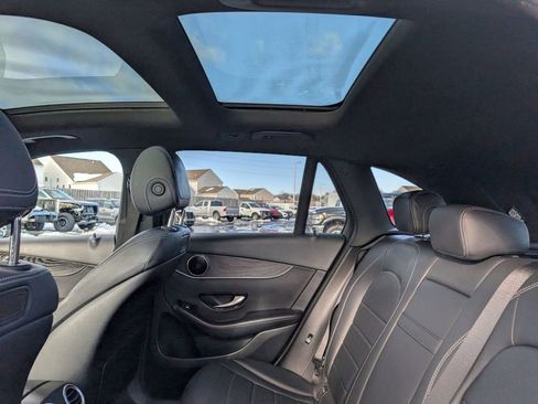 Used 2018 Mercedes-Benz GLC 300 4MATIC image 44