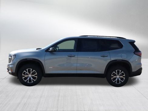 New 2026 GMC Acadia AT4 w/ LPO, Floor Liner Package image 4