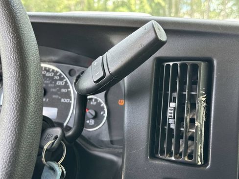 Certified 2017 Chevrolet Express 2500 w/ Express Access Plus Package RWD image 14