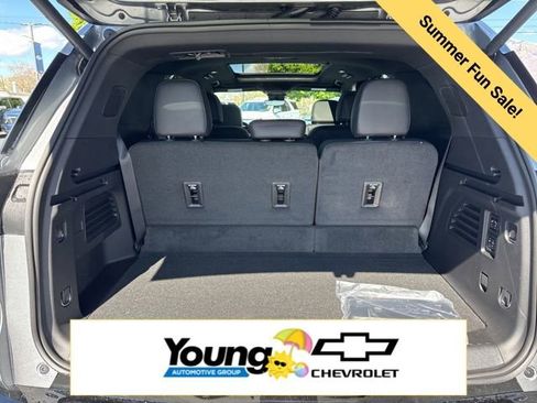 New 2026 Chevrolet Traverse RS AWD/4WD image 12