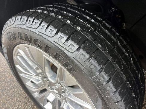 Used 2020 GMC Sierra 1500 Denali w/ Denali Ultimate Package image 8