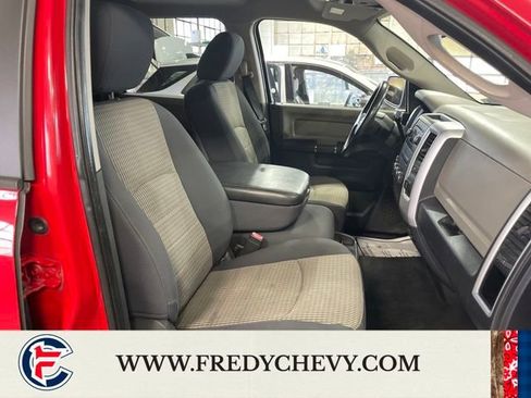 Used 2012 RAM 1500 Big Horn w/ Luxury Group image 33