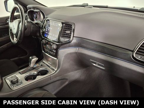 Used 2020 Jeep Grand Cherokee Trailhawk image 24