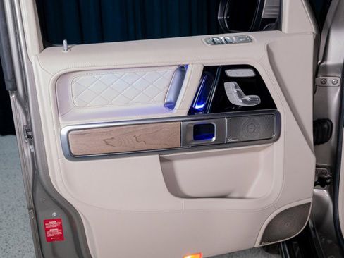 Certified 2022 Mercedes-Benz G 63 AMG 4MATIC image 11