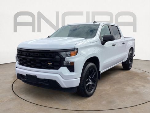Used 2024 Chevrolet Silverado 1500 Custom image 9