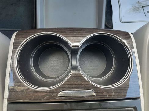 Used 2018 Toyota Sienna XLE image 18