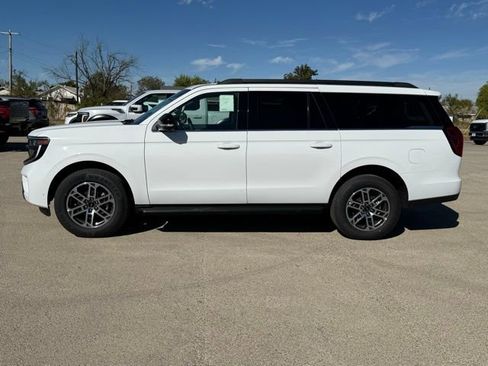 New 2025 Ford Expedition Max Active image 4