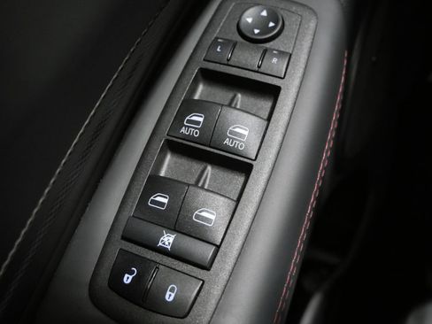 Used 2022 Dodge Durango R/T w/ Tow 'N Go Package AWD/4WD image 14