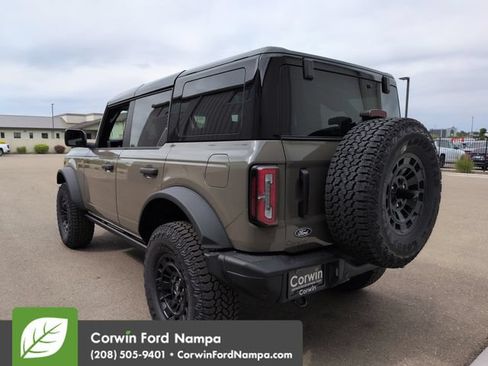 New 2026 Ford Bronco Badlands w/ Sasquatch Package AWD/4WD image 5