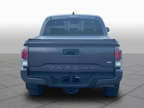 Used 2023 Toyota Tacoma TRD Off-Road w/ TRD Premium Off Road Package AWD/4WD image 5