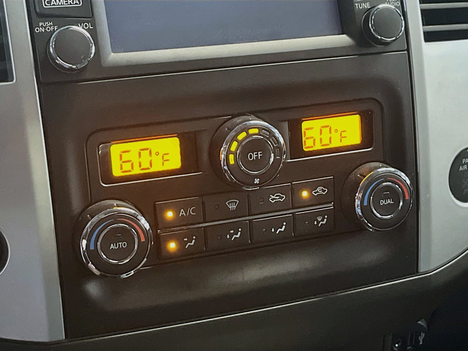 Used 2019 Nissan Frontier PRO-4X AWD/4WD image 16
