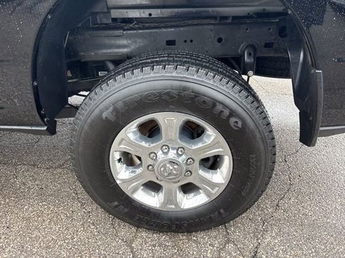 Used 2024 RAM 2500 Big Horn w/ Bed Utility Group image 5