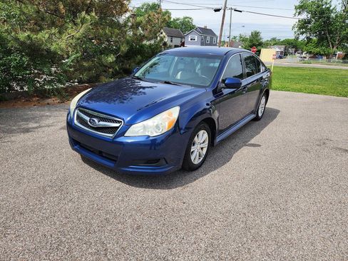 Used 2011 Subaru Legacy 2.5i Premium w/ All-Weather Pkg AWD/4WD image 1