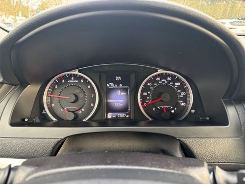 Used 2017 Toyota Camry SE image 20