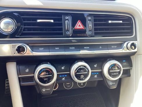 Used 2023 Genesis G70 2.0T w/ Sport Prestige Package AWD/4WD image 19