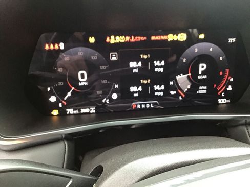 New 2025 GMC Canyon Elevation w/ Convenience Package image 16