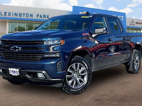 Used 2021 Chevrolet Silverado 1500 RST image 12