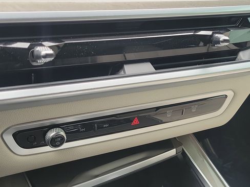 Certified 2023 BMW X7 M60i w/ Executive Package AWD/4WD image 32