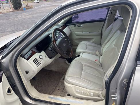 Used 2008 Cadillac DTS image 12