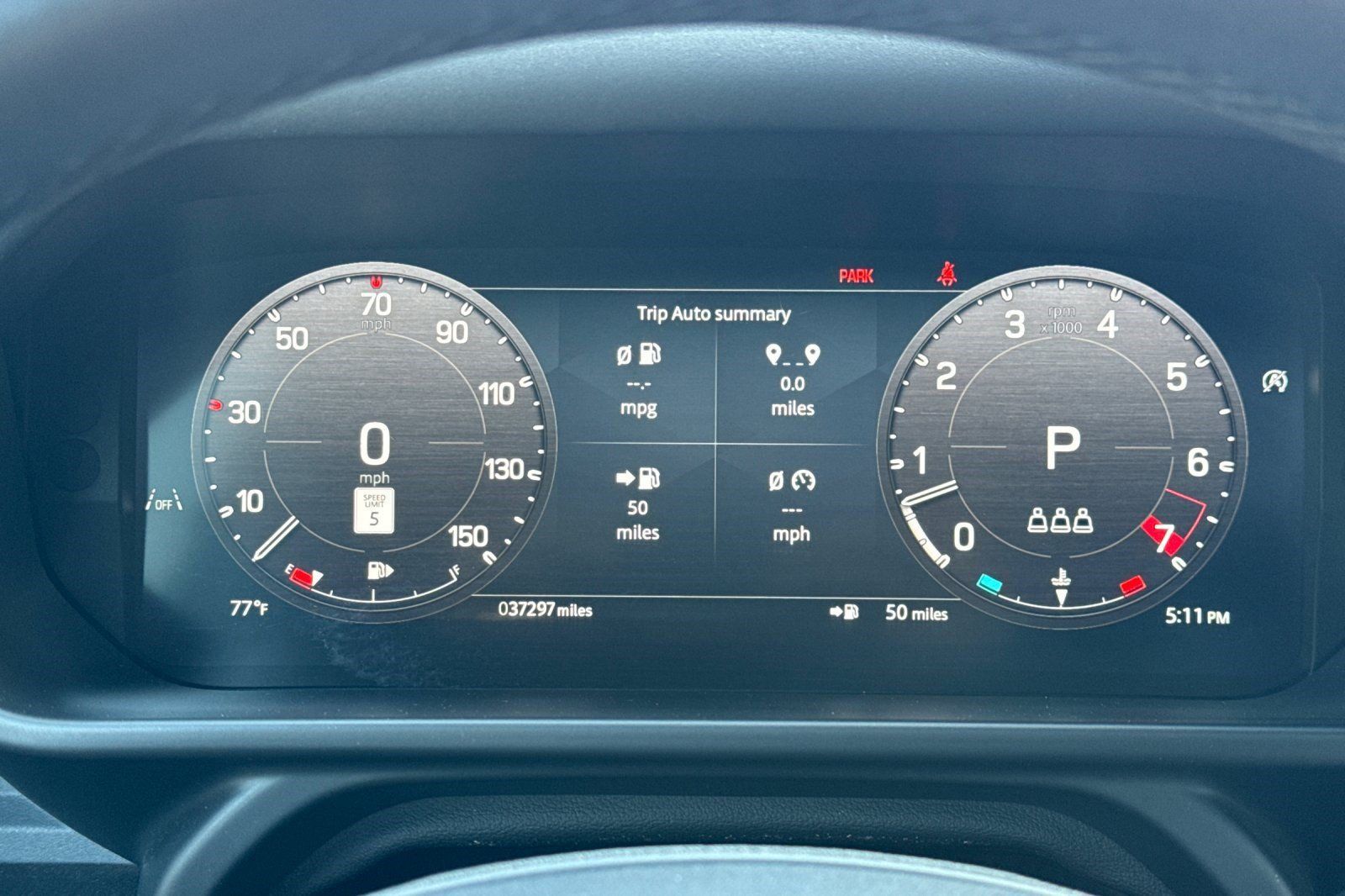 Used 2024 Land Rover Defender 110 X-Dynamic SE AWD/4WD image 24