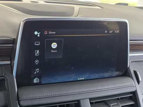 Used 2024 Chevrolet Tahoe High Country w/ Advanced Technology Package image 32