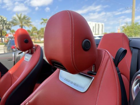 Used 2022 Mercedes-Benz SL 63 AMG 4MATIC image 18