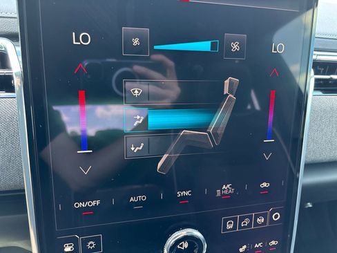 New 2026 GMC Sierra EV Elevation image 5