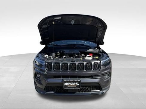 Used 2023 Jeep Compass Altitude w/ Sun and Sound Group image 9