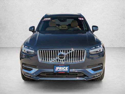 Used 2022 Volvo XC90 T6 Inscription w/ Advanced Package image 2