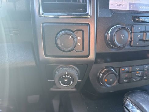 Used 2020 Ford F150 XLT w/ Equipment Group 302A Luxury image 12