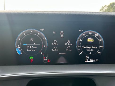 New 2026 Volkswagen Tiguan SE AWD/4WD image 25