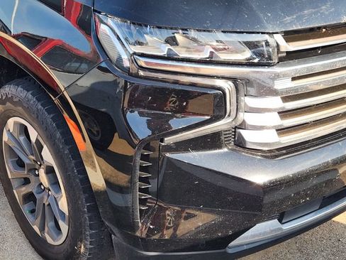 Used 2023 Chevrolet Tahoe High Country AWD/4WD image 5