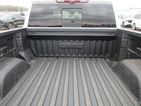 New 2026 GMC Sierra 1500 AT4 w/ AT4 Premium Package image 7