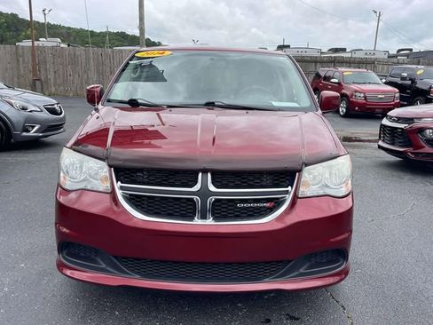 Used 2014 Dodge Grand Caravan SXT FWD image 7