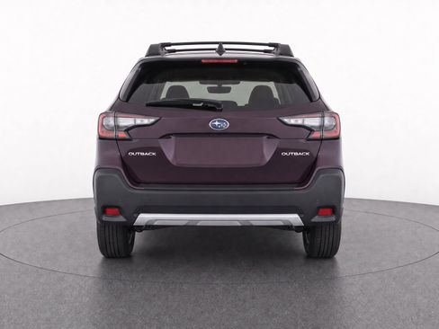 Used 2025 Subaru Outback Limited AWD/4WD image 6
